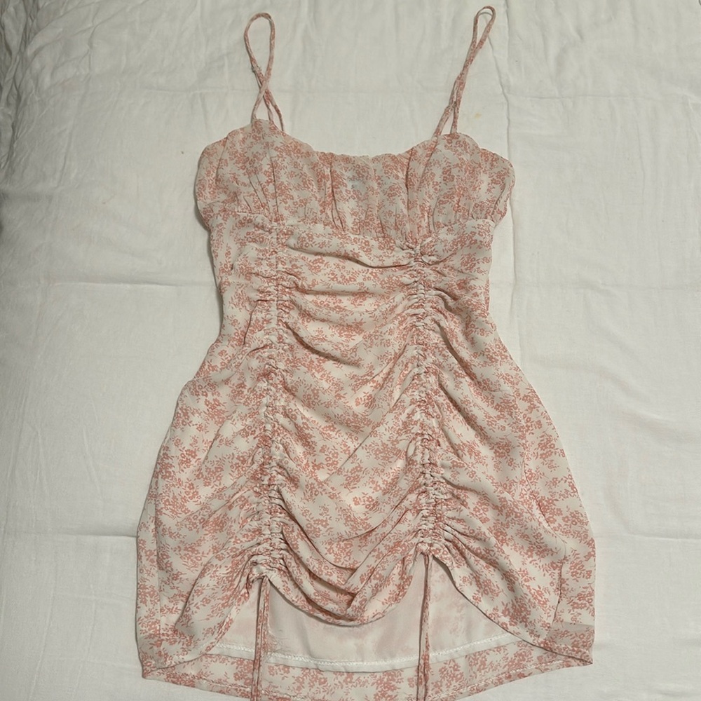 Princess Polly Floral mini dress!